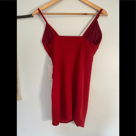 NWT TOBI Red Lace-up Tank Adjustable Straps Small - Picture 7 of 12